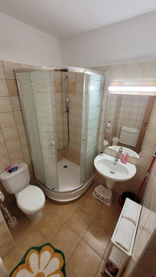 Appartamento Pitypang Apartman***